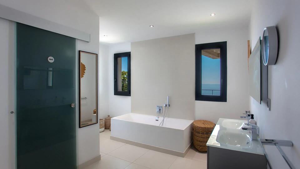 Villa Cyrnos Gallery Image 6
