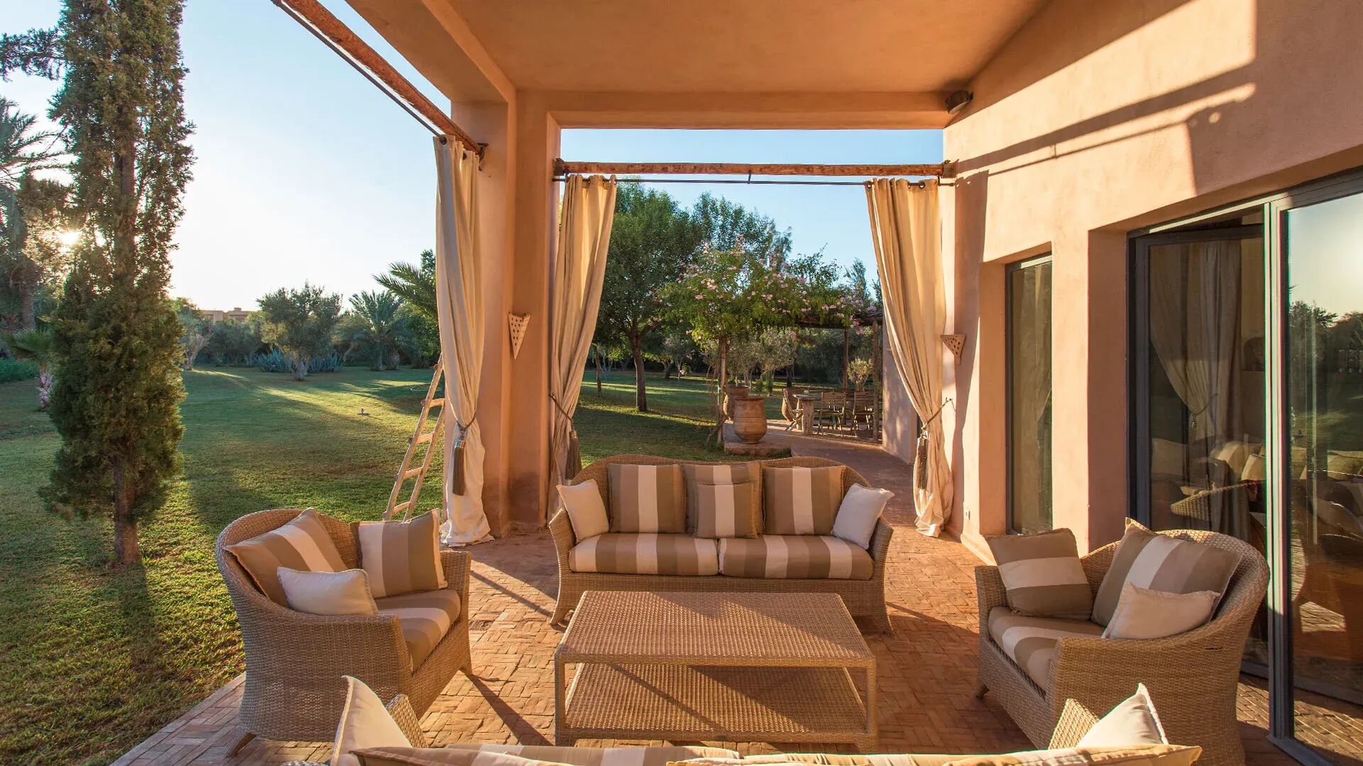 Villa Elo Gallary Image 1