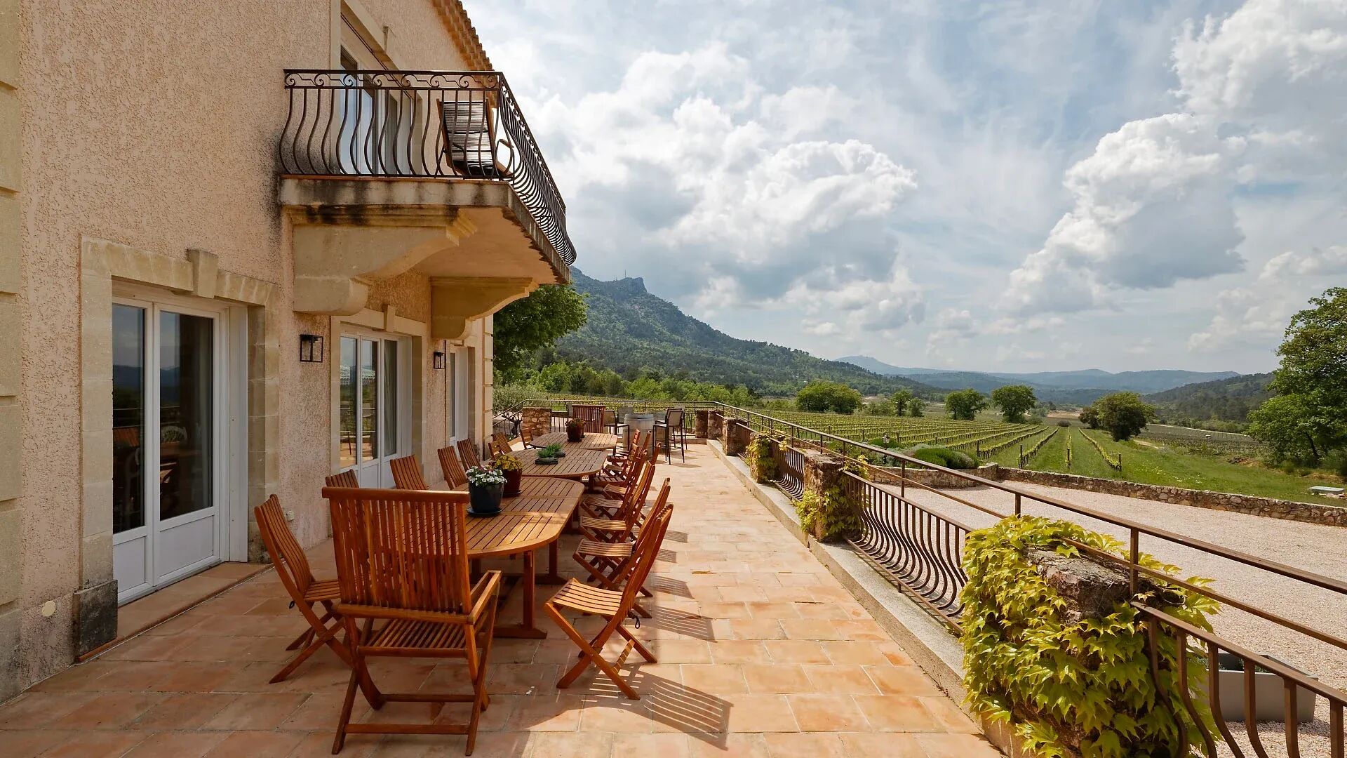 Villa Enago Gallary Image 1