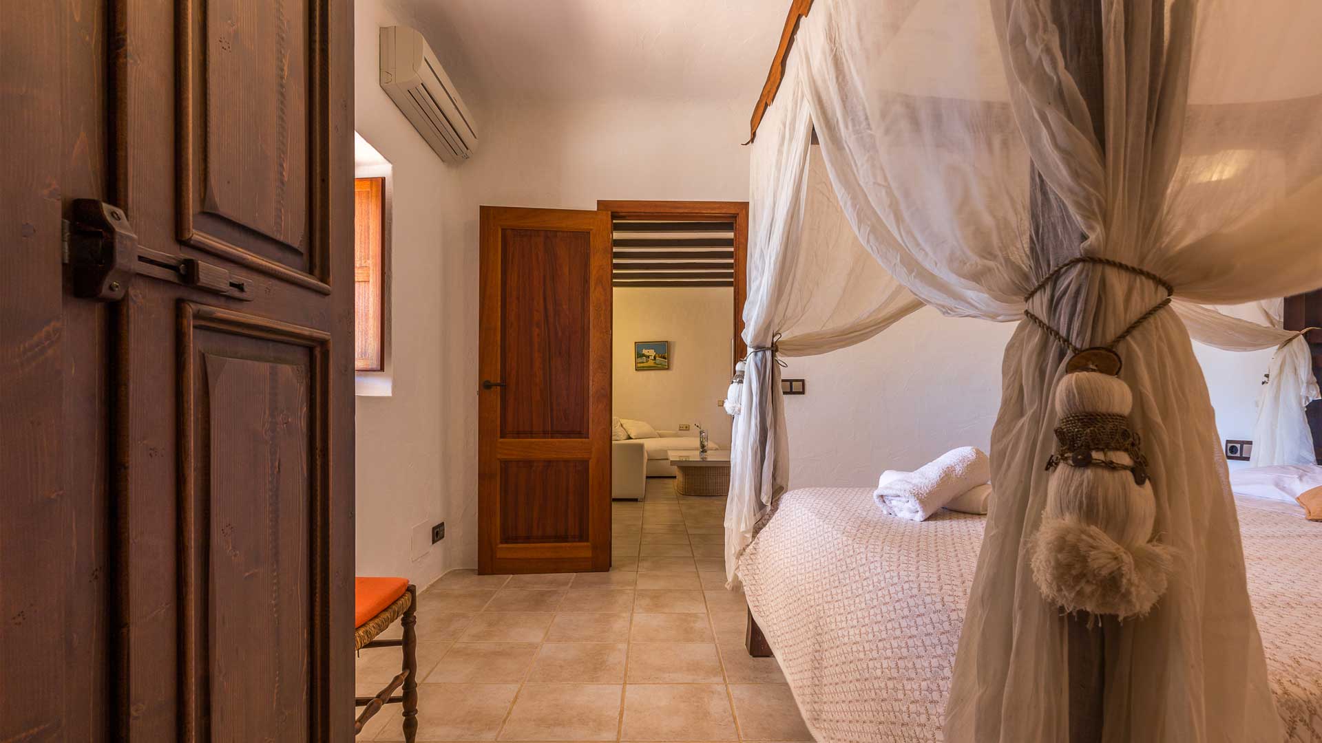 Luxury villa rental Villa Es Canar in Ibiza from Bluemoon