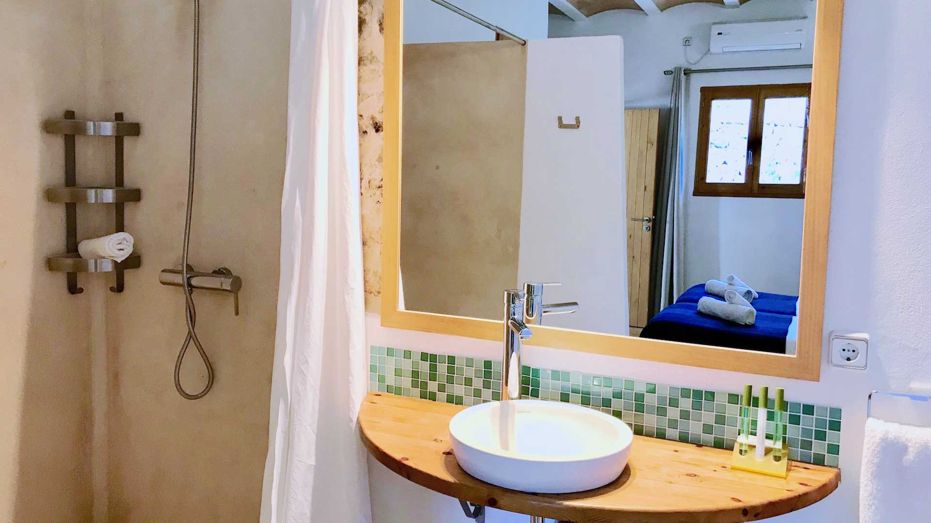 Ensuite bathroom in luxury vacation rental Villa Garroba in Ibiza