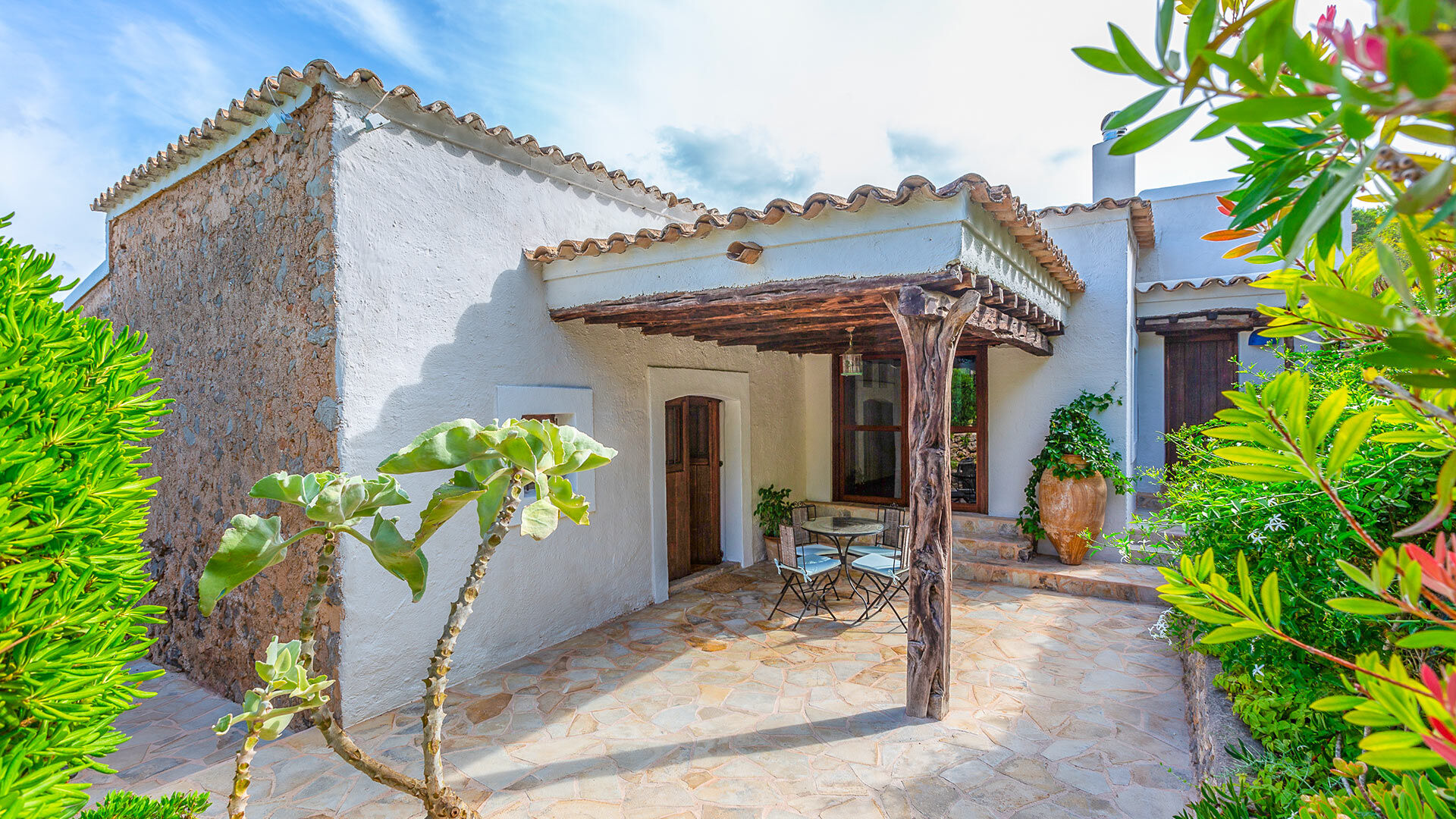 Front exterior of luxury Villa Guerxo in Ibiza available from Bluemoon
