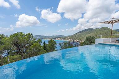 Large infinity pool at luxury villa rental Orizonia in Ibiza