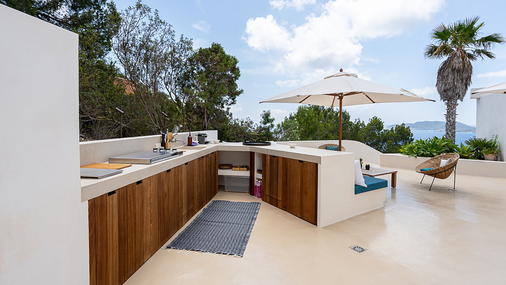 BBQ and outdoor food preparation area at Villa Orizonia in Ibiza