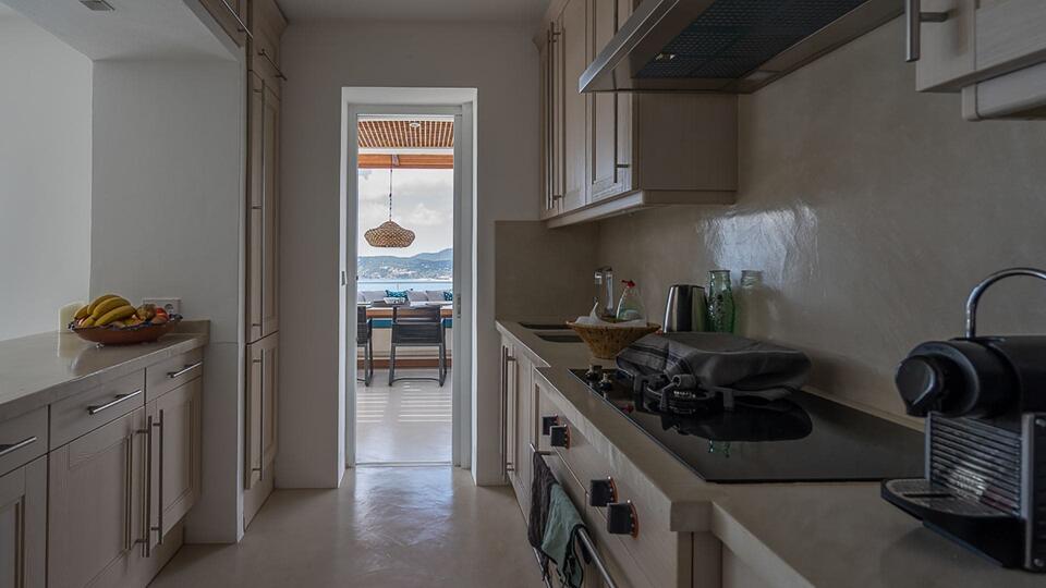 Modern kitchen in Villa Orizonia with exceptional appliances in Ibiza