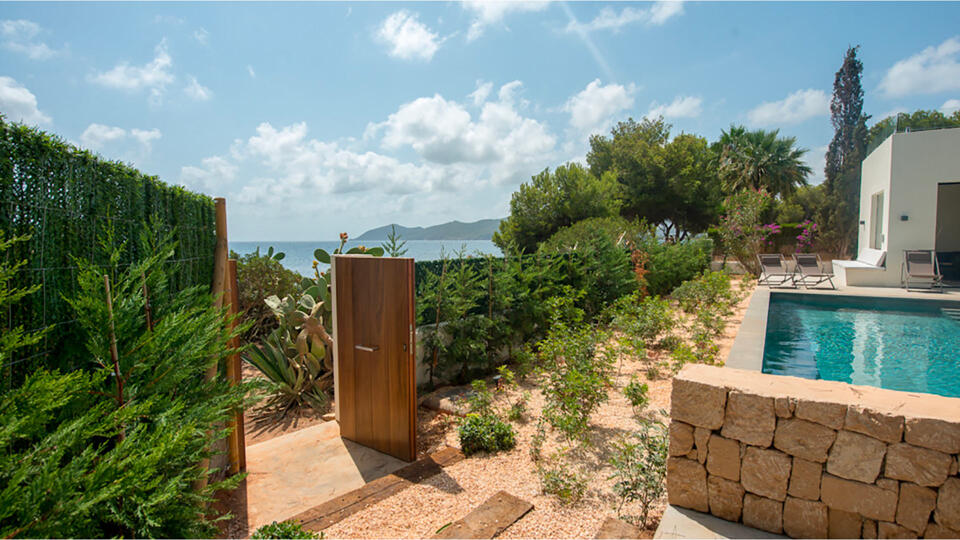 Villa Pada Gallery Image 2