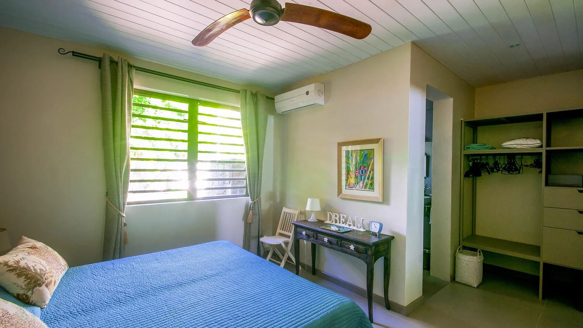 Villa Teresa Gallary Image 1