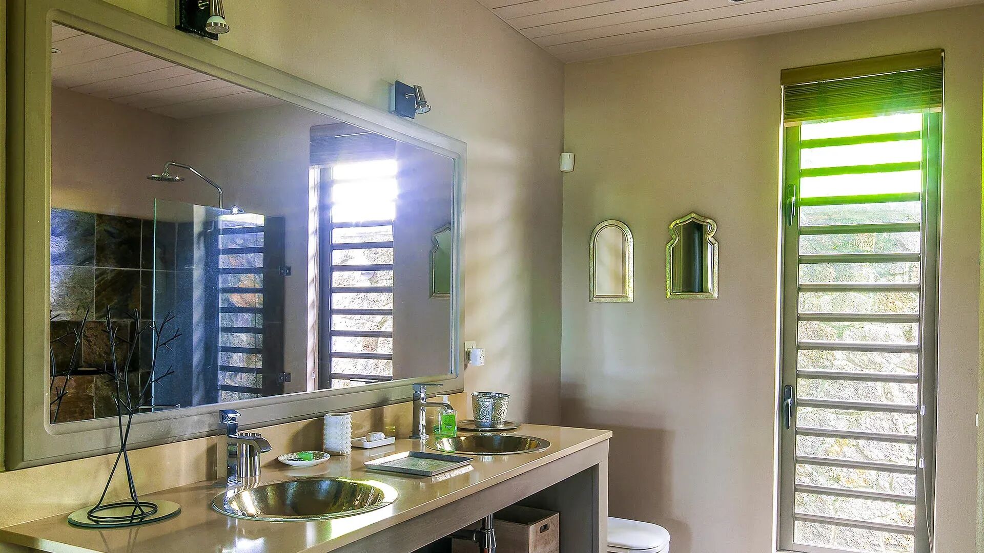 Villa Teresa Gallary Image 5