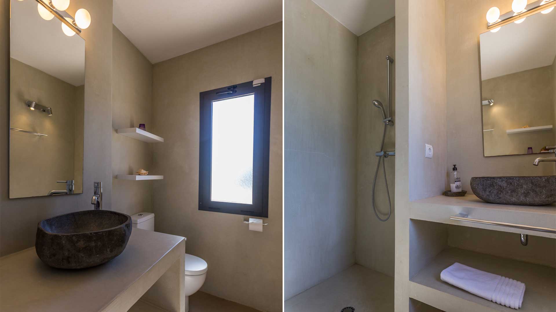 Neutral toned bathrooms at Villa Tiramar in Ibiza