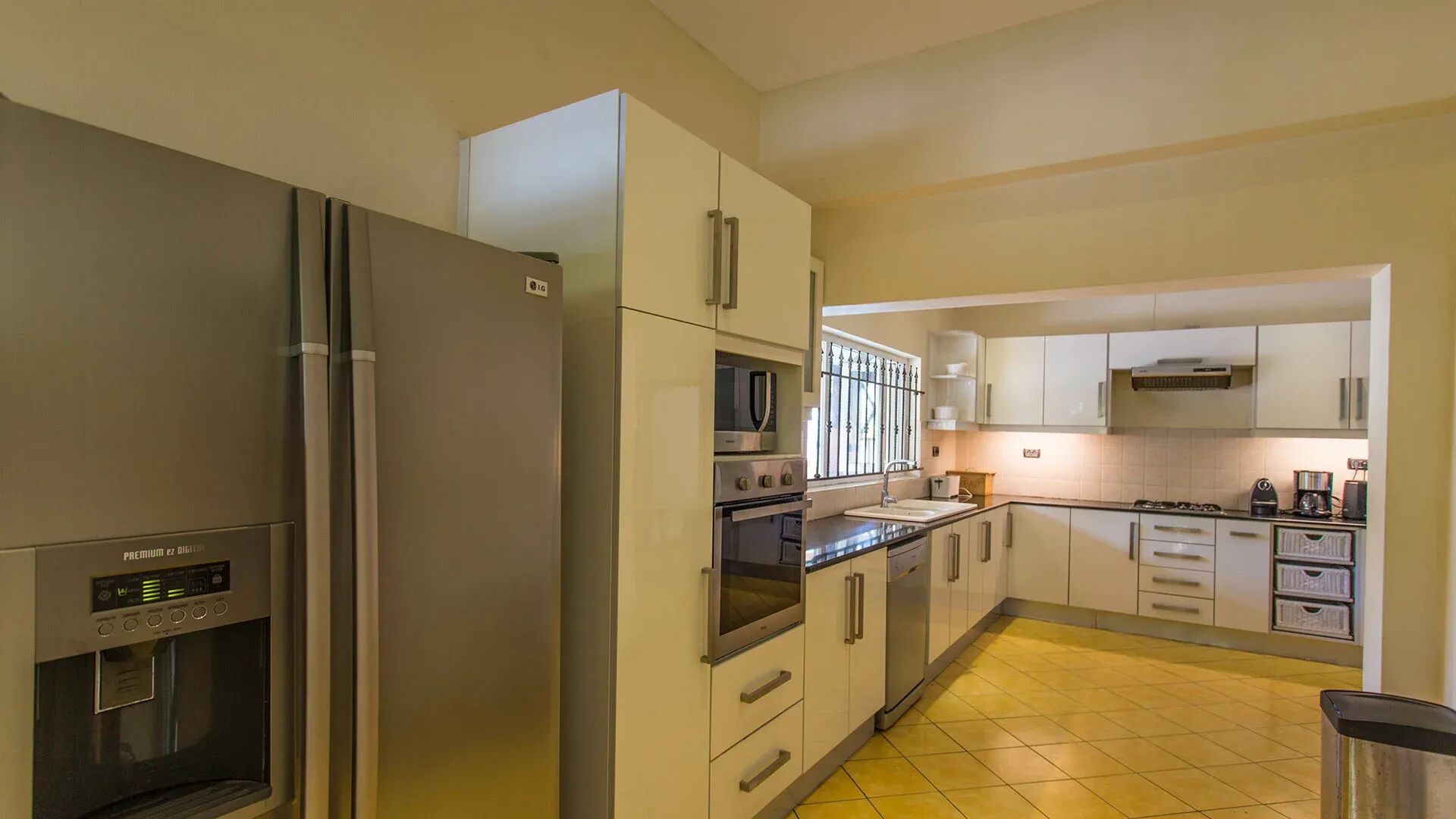 Villa Turquoise Gallary Image 2