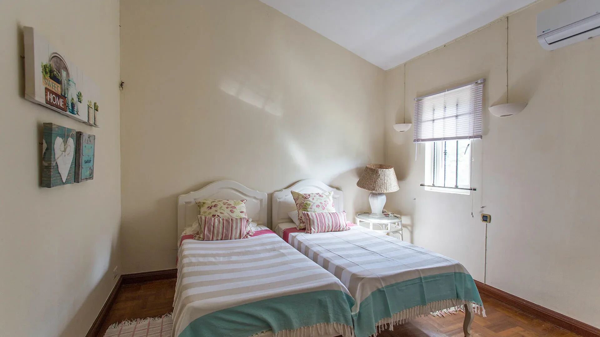 Villa Turquoise Gallary Image 2