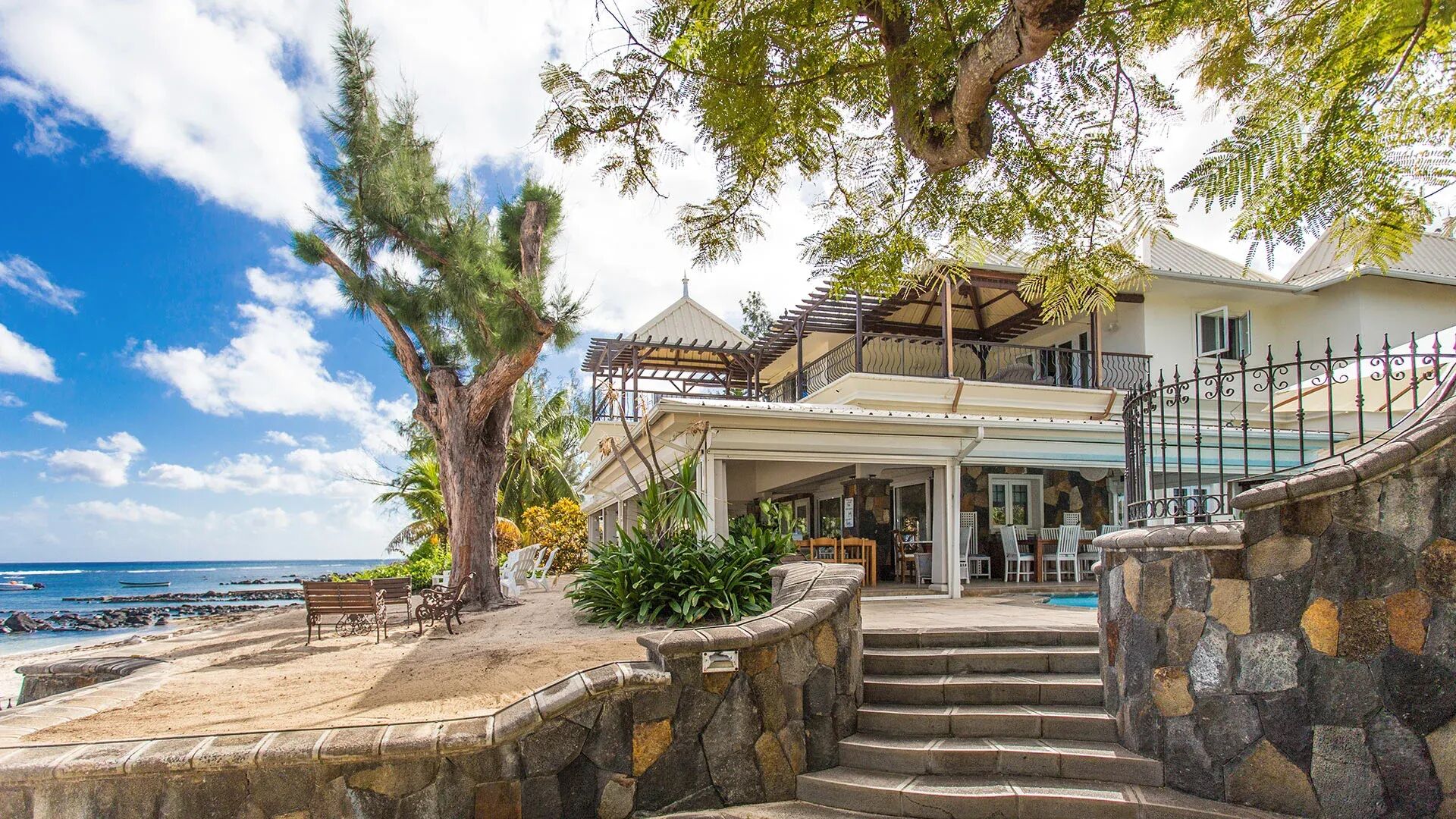 Villa Turquoise Gallary Image 1