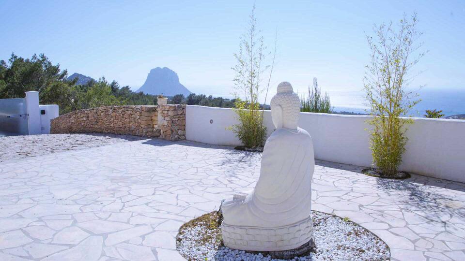 White Window Gallery Image 6