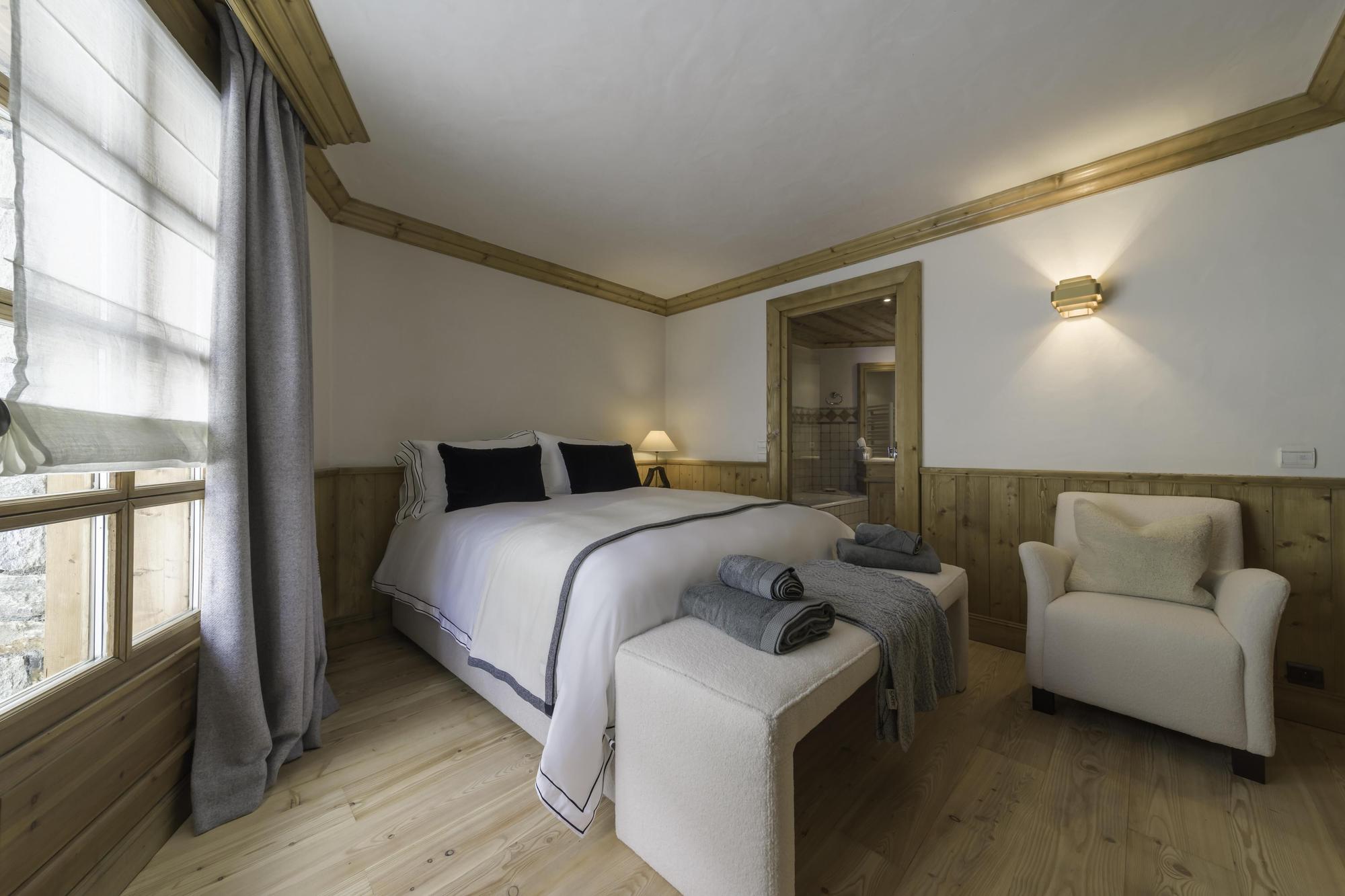 Chalet Alpin Gallary Image 3