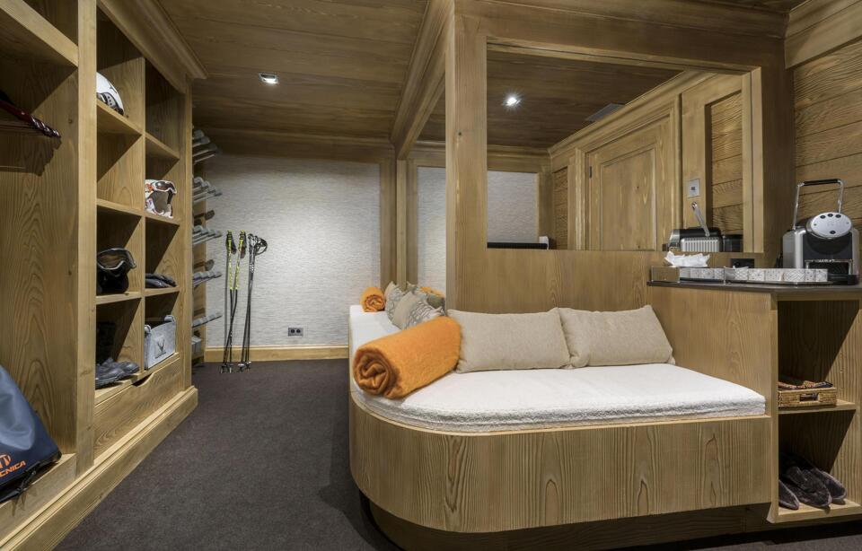 Chalet Le Blanchot Gallery Image 2