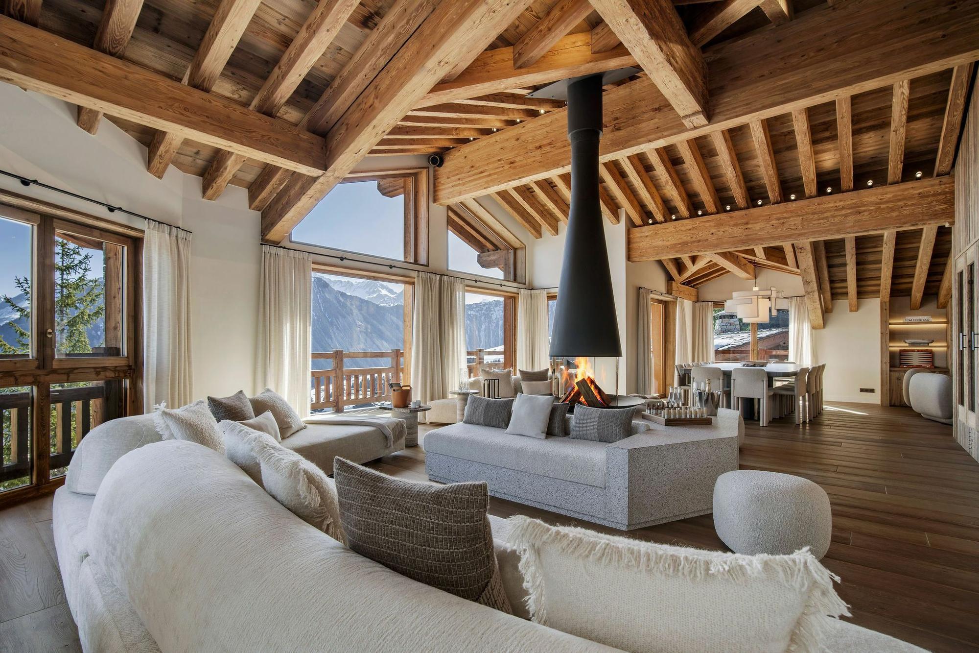 chalet-moon-1850-image-2
