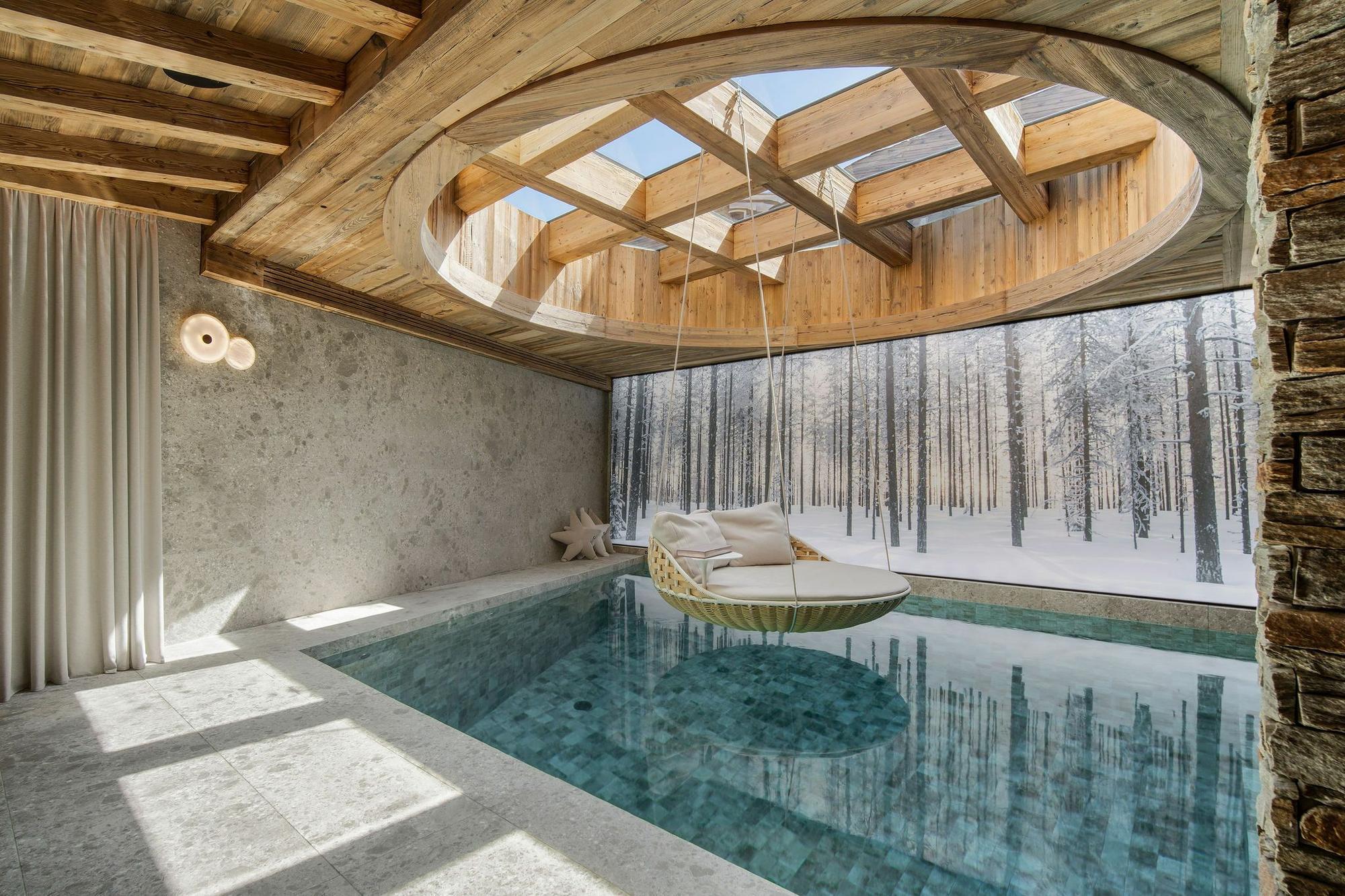 chalet-moon-1850-image-5