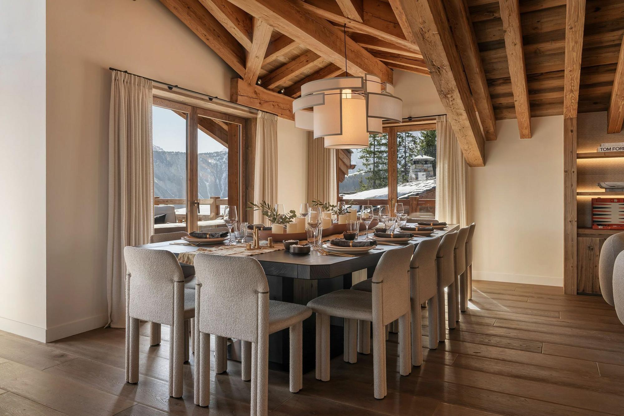 Chalet Moon 1850 Gallary Image 4