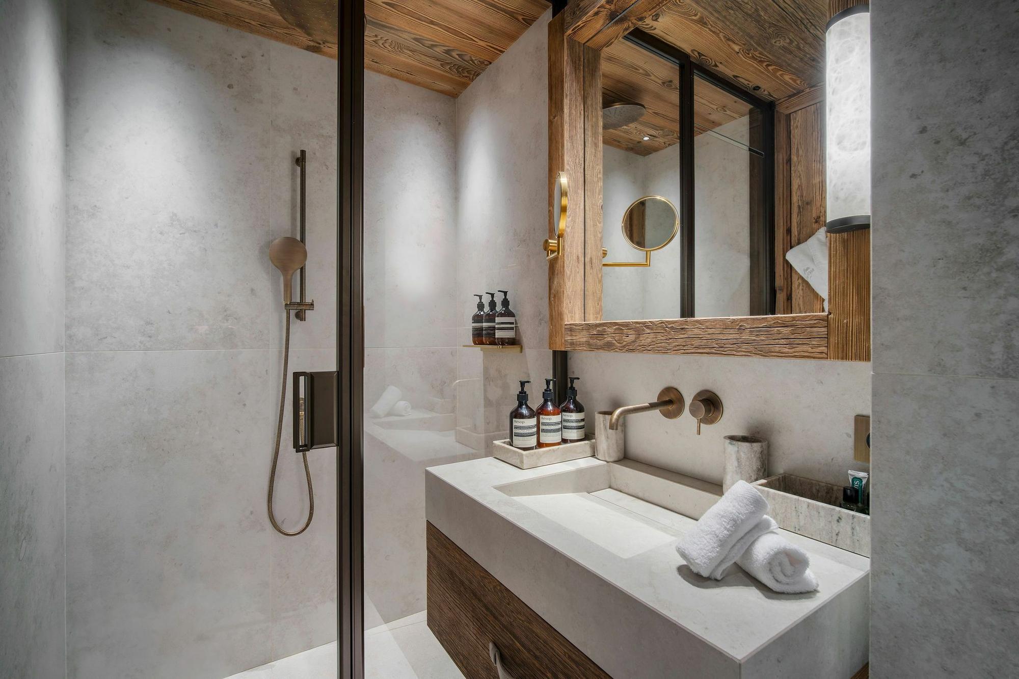Chalet Moon 1850 Gallary Image 1