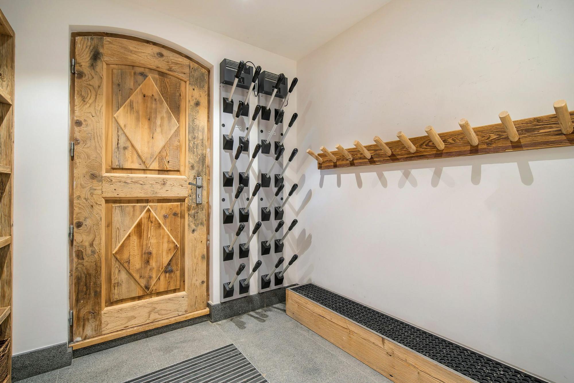 Chalet Nirvana Gallery Image 2