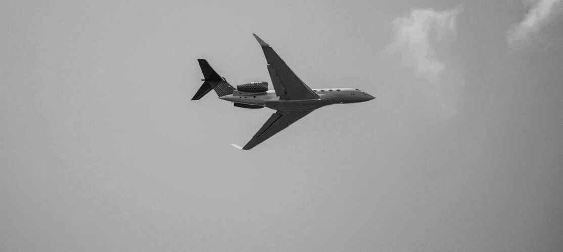 Private jet charter flight mid-flight