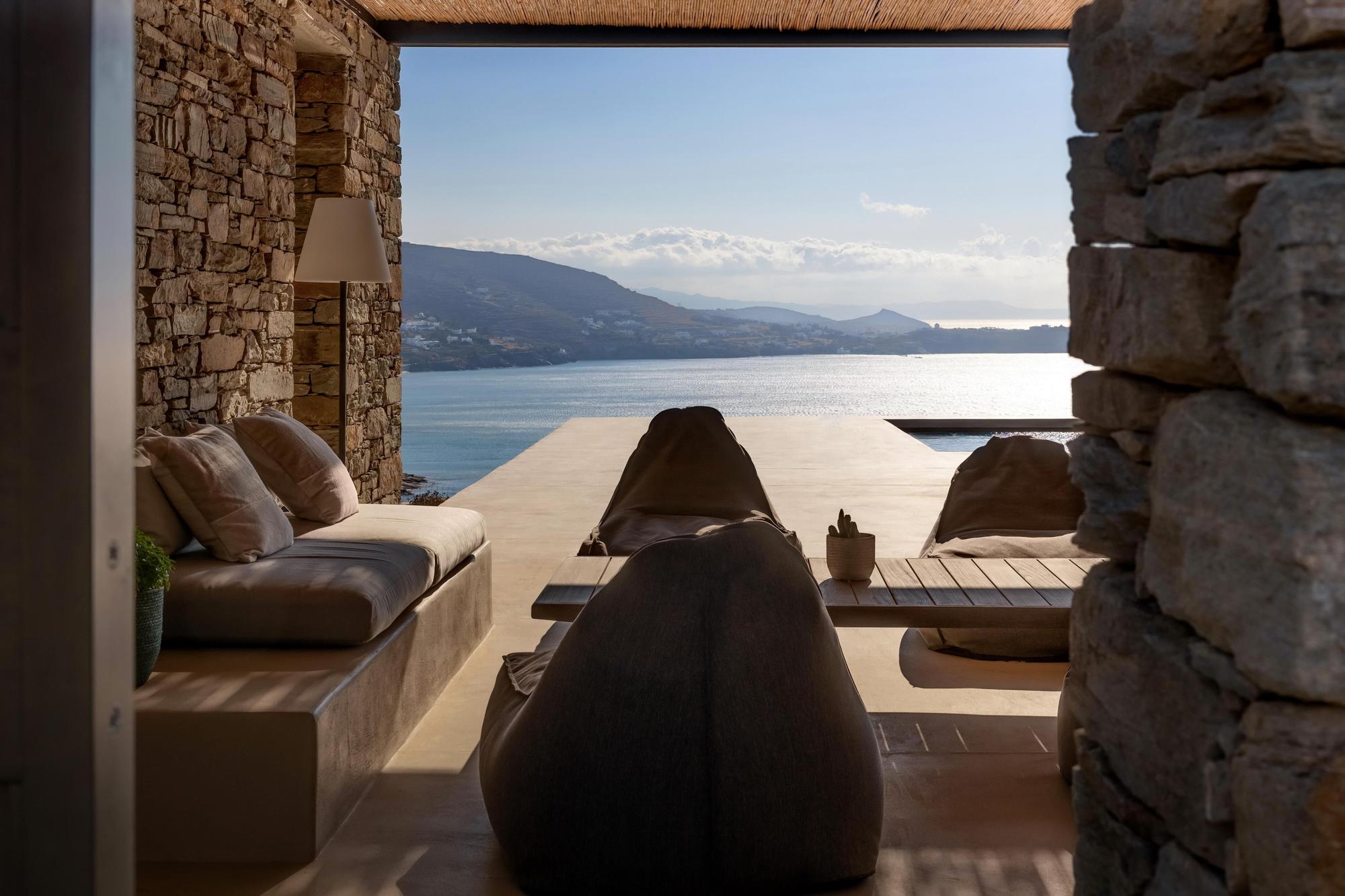 villa-white-goat-image-4