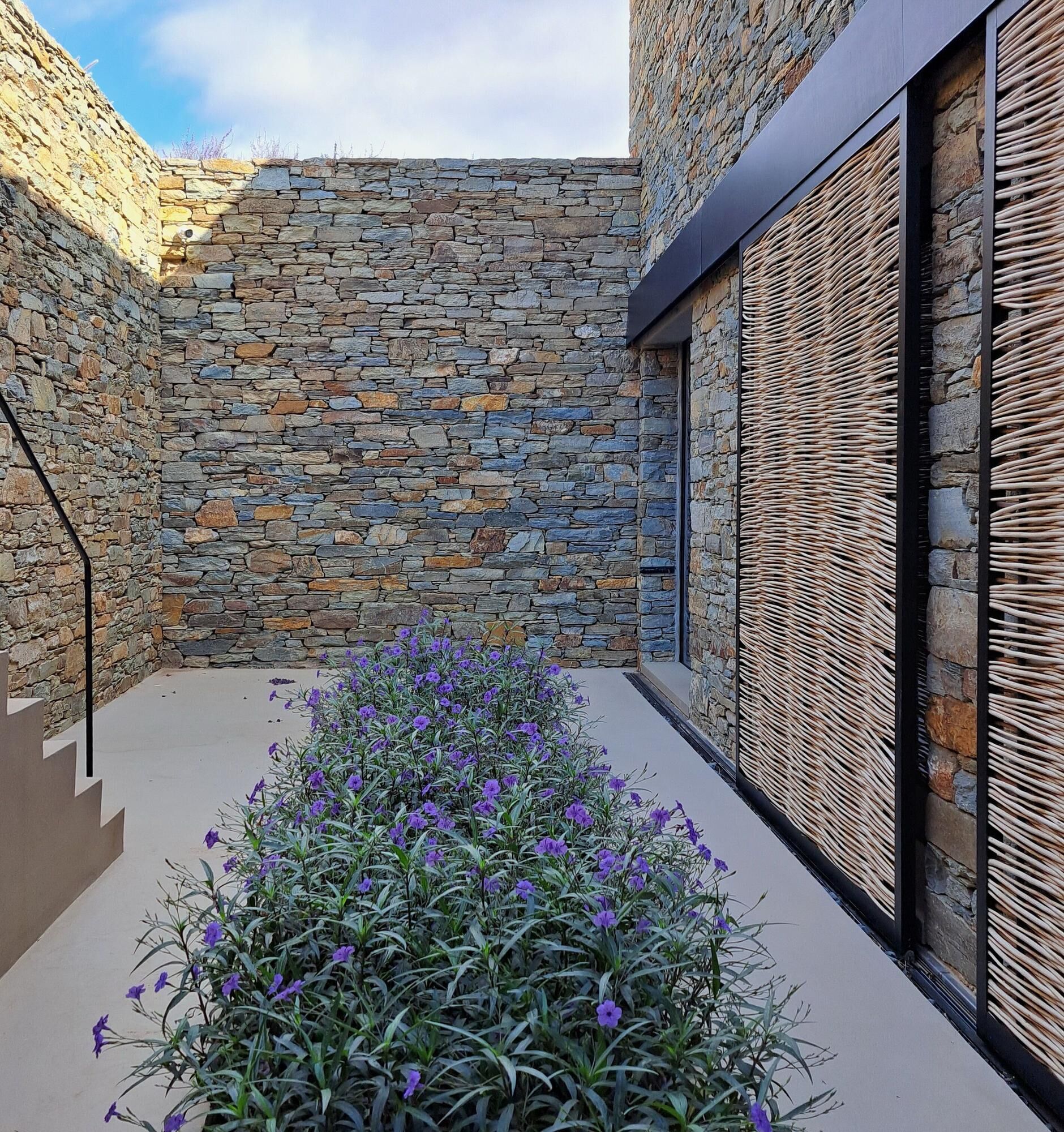 Villa White Goat Gallary Image 5