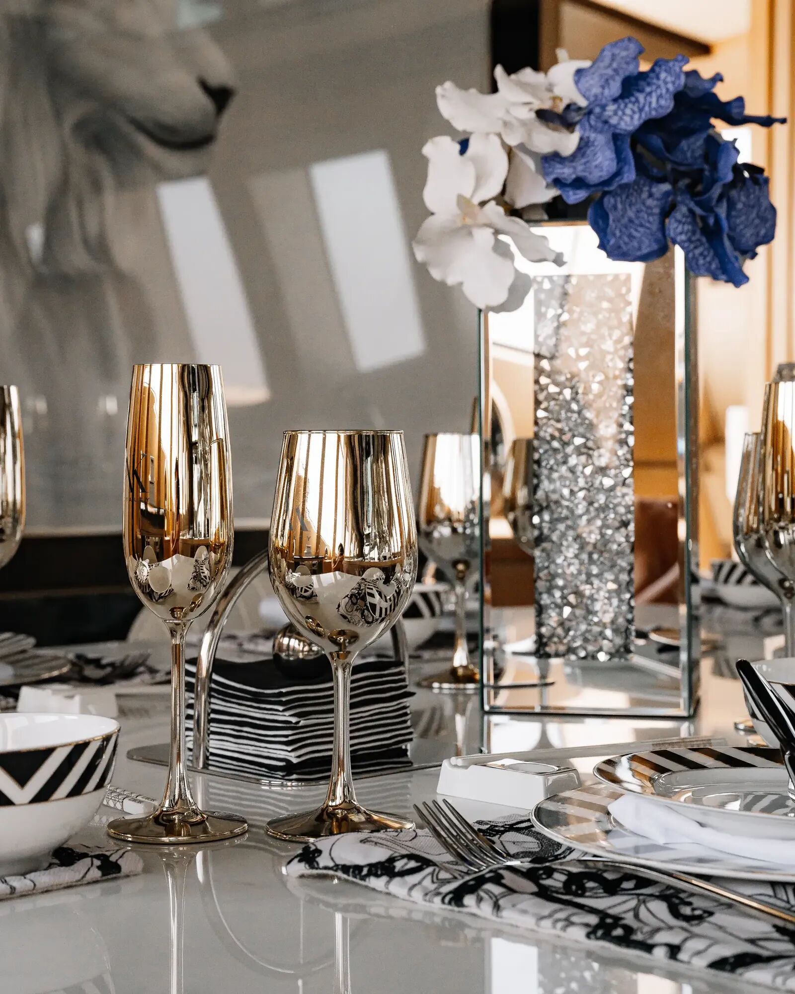 AK Royalty Gallery Image 3