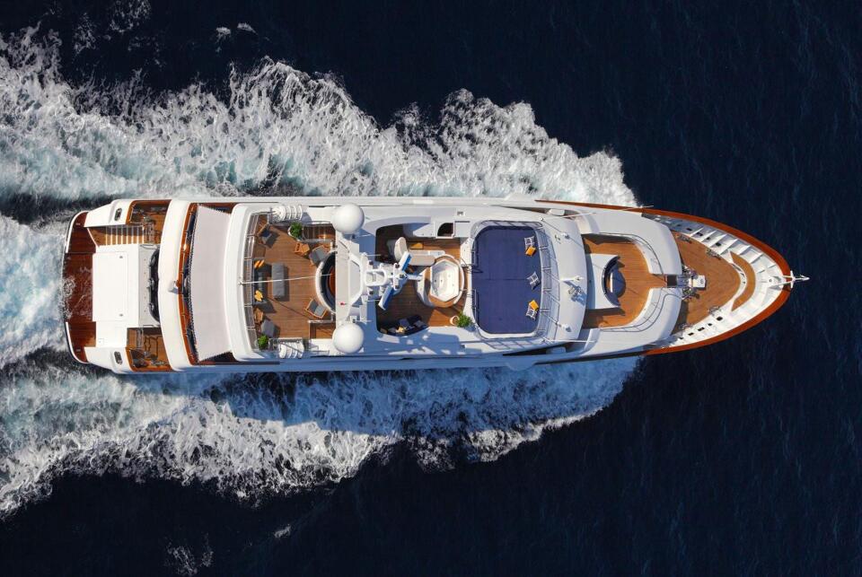 Akira One Gallery Image 1