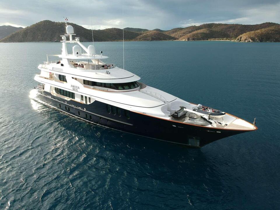 Amica Mea Gallery Image 1