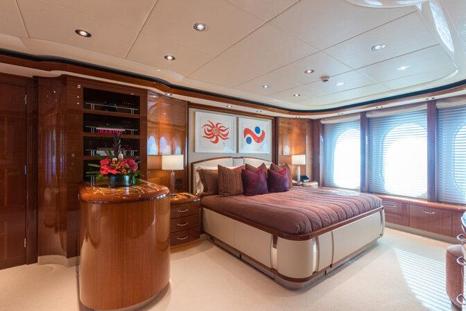 Amica Mea Gallery Image 3