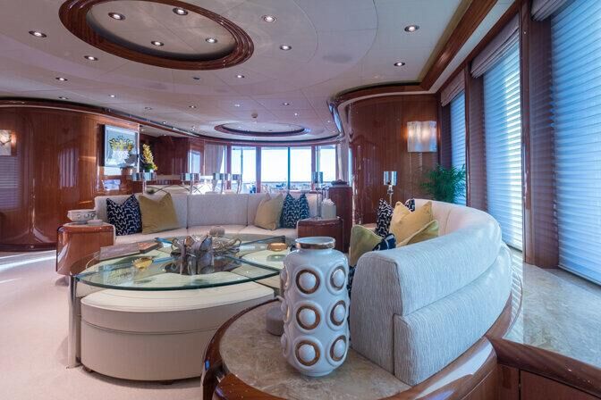 Amica Mea Gallery Image 1