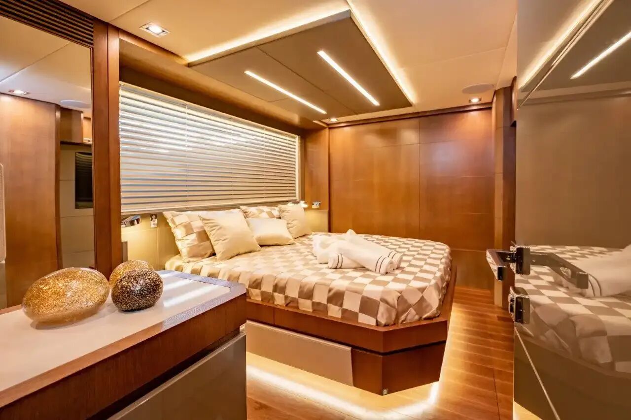Baccarat Gallery Image 2