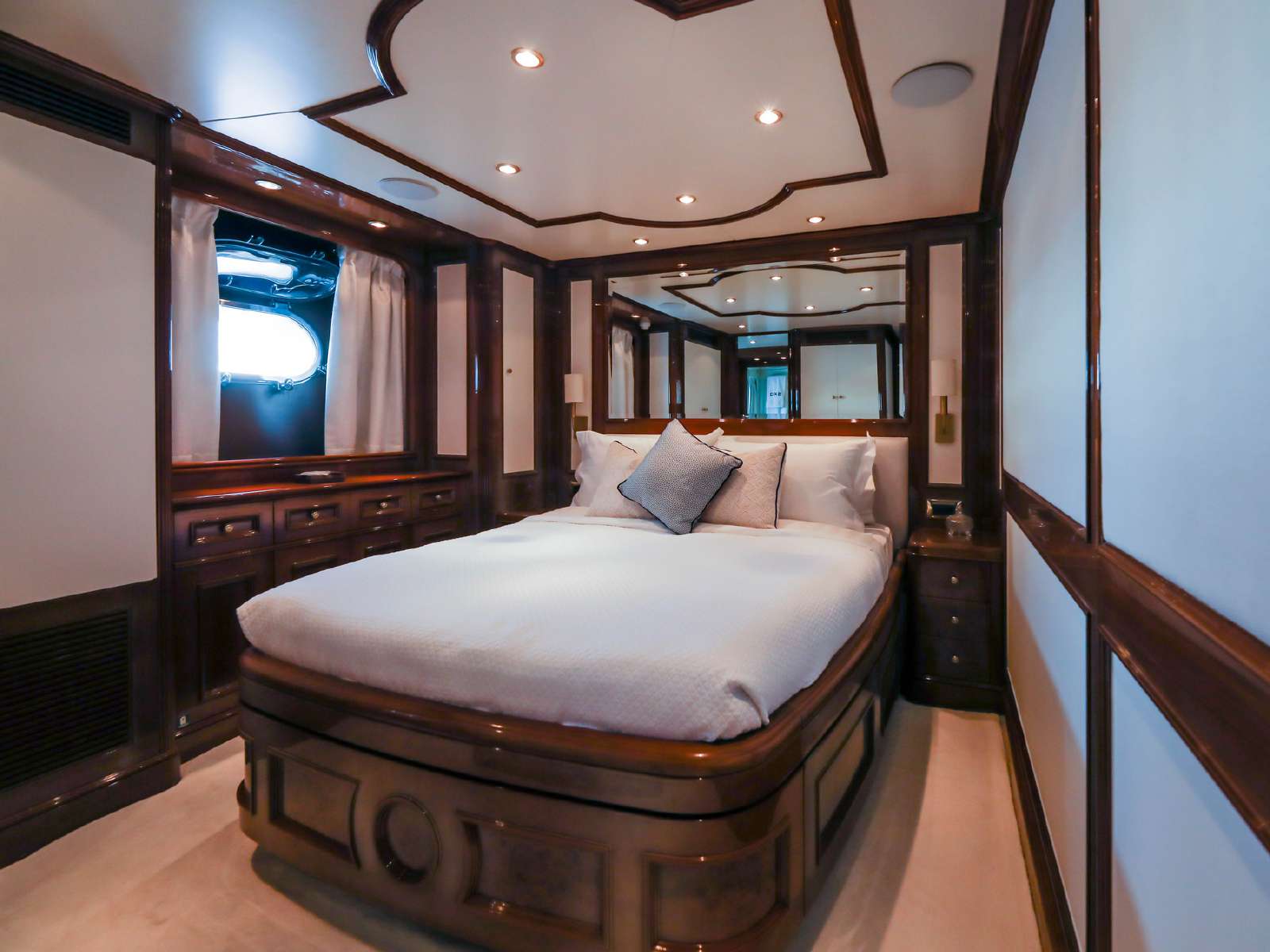 DXB Gallery Image 2