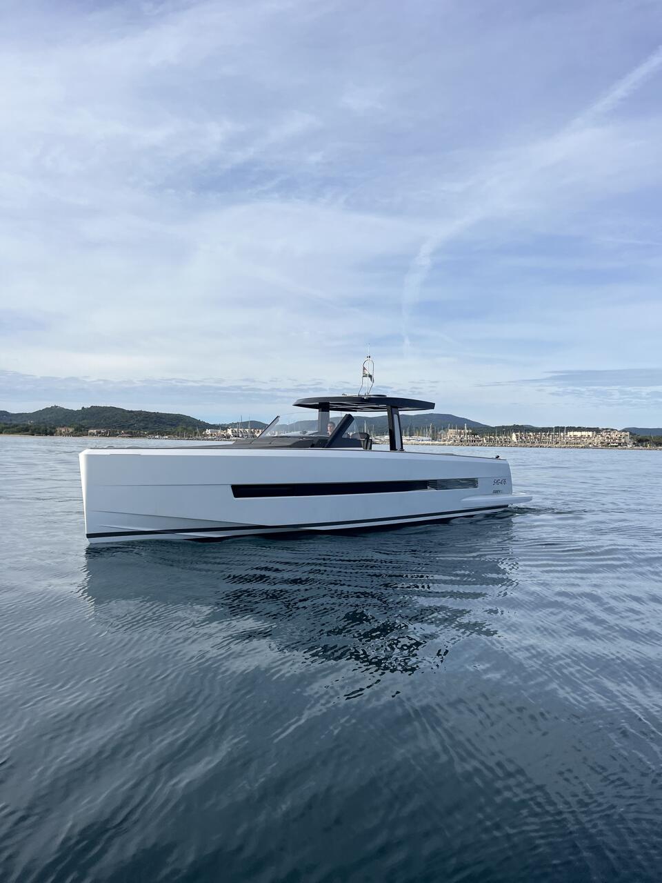 Fjord 44 Open Gallery Image 4