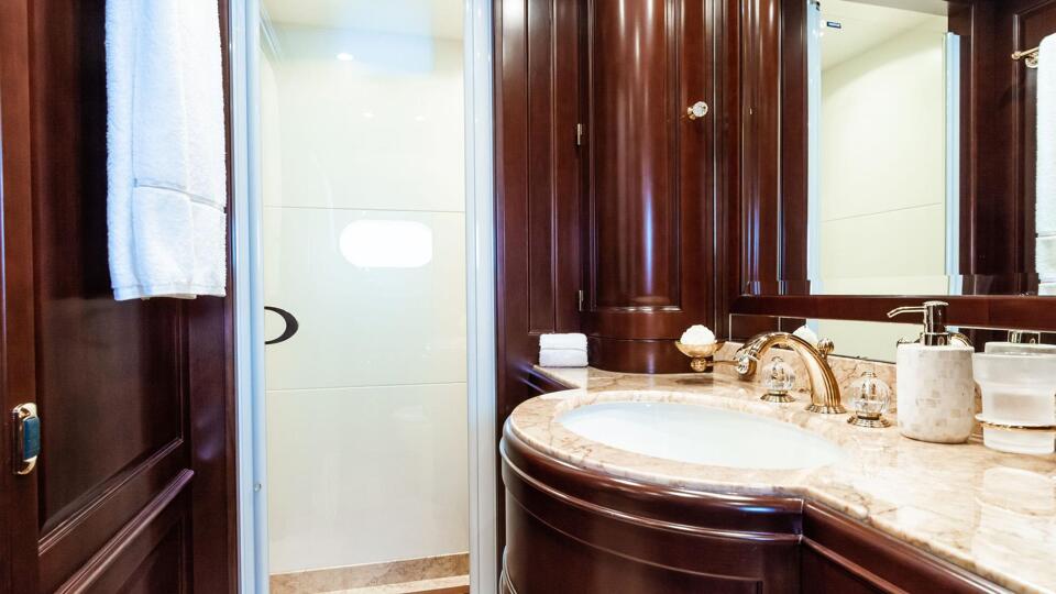 Giorgia Gallery Image 3