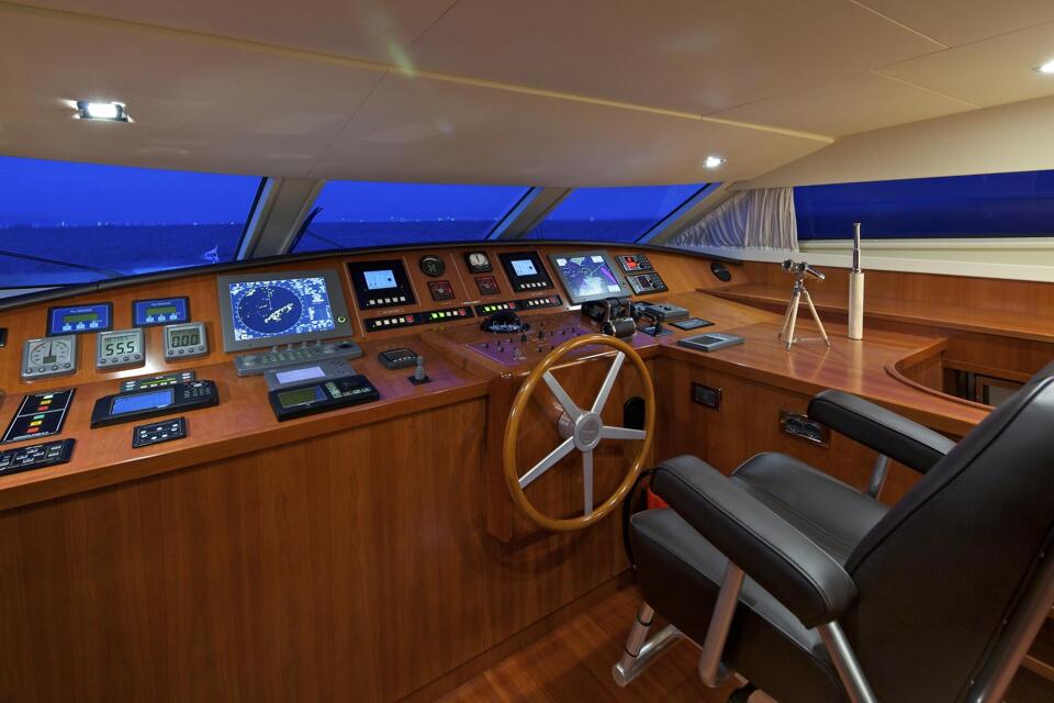 Helios Gallery Image 4