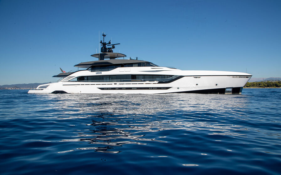 image-yacht