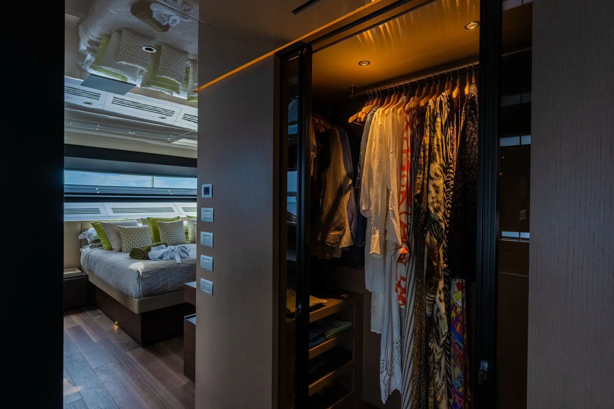 Noor II Gallery Image 4