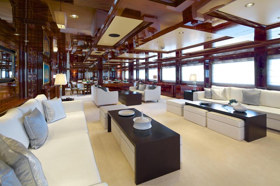 O’Mega Gallery Image 1