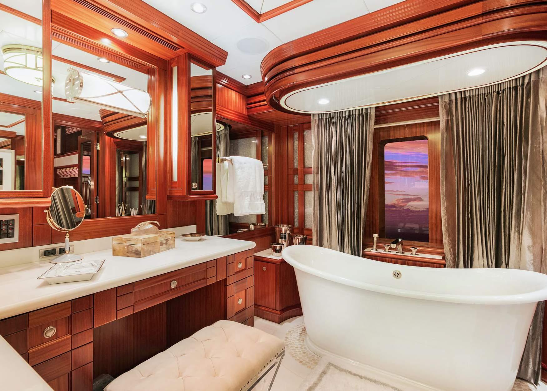 Ocean Club Gallery Image 6