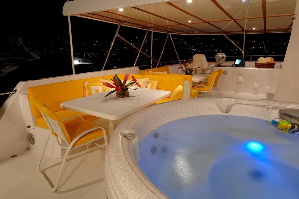 Ocean Pearl Gallery Image 2