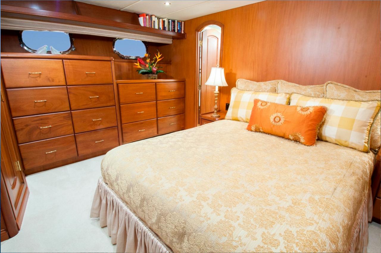Ocean Pearl Gallery Image 2