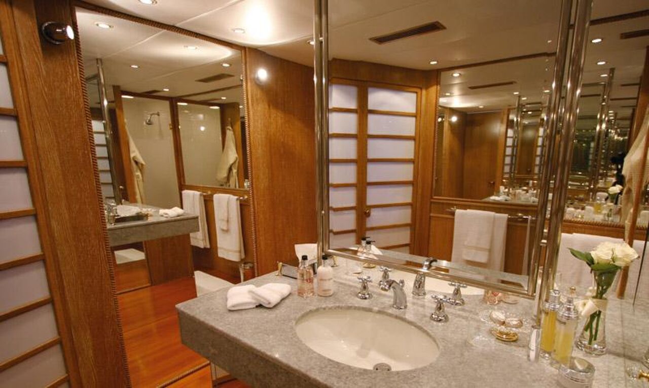 sea-lady-ii-image-10