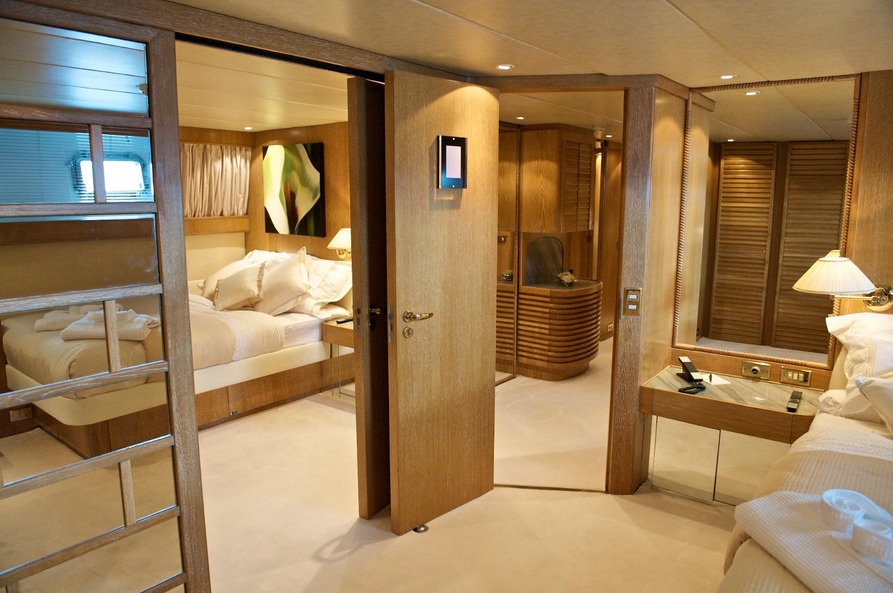 Sea Lady II Gallery Image 5