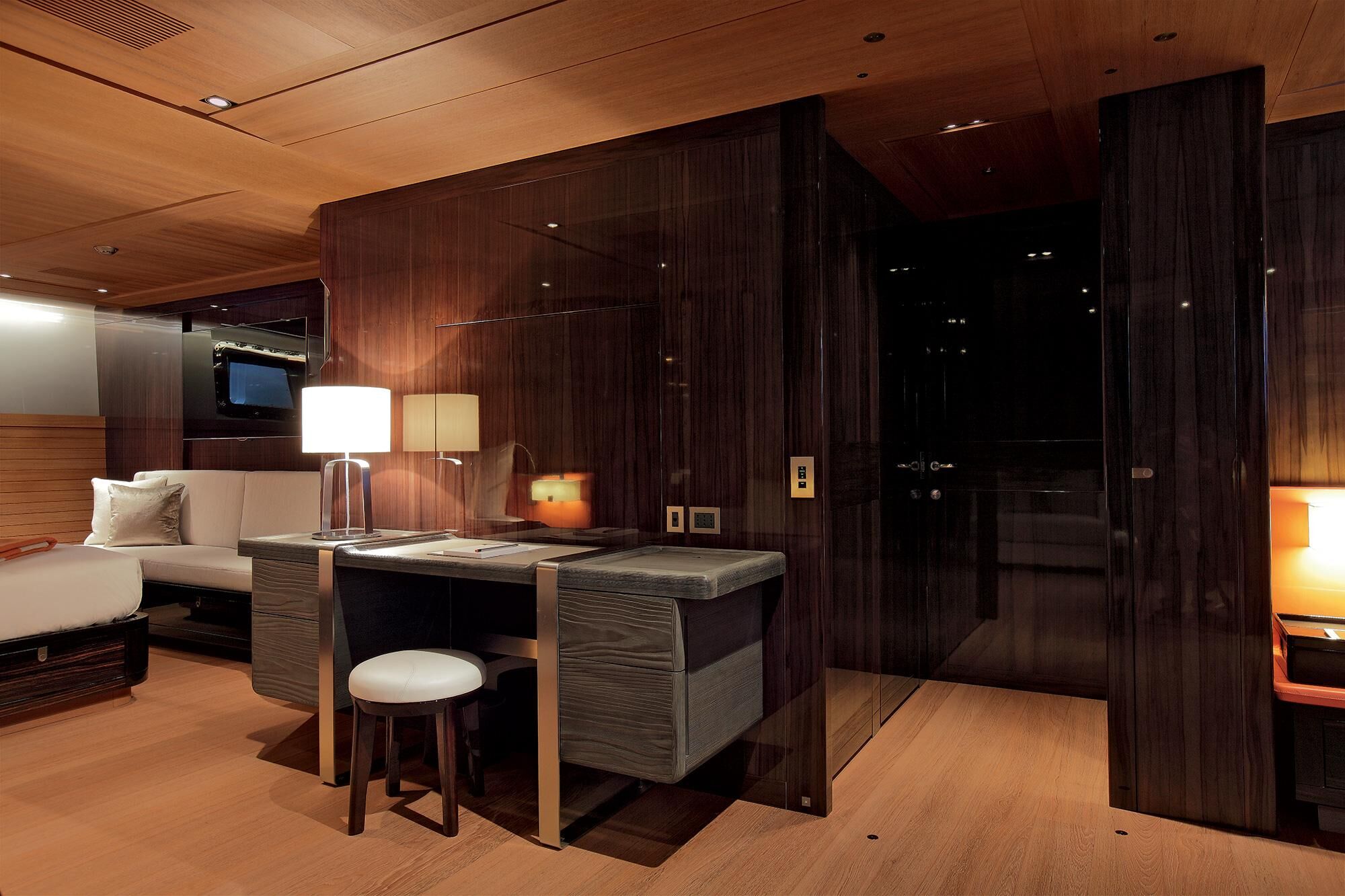 Seahawk Gallery Image 1