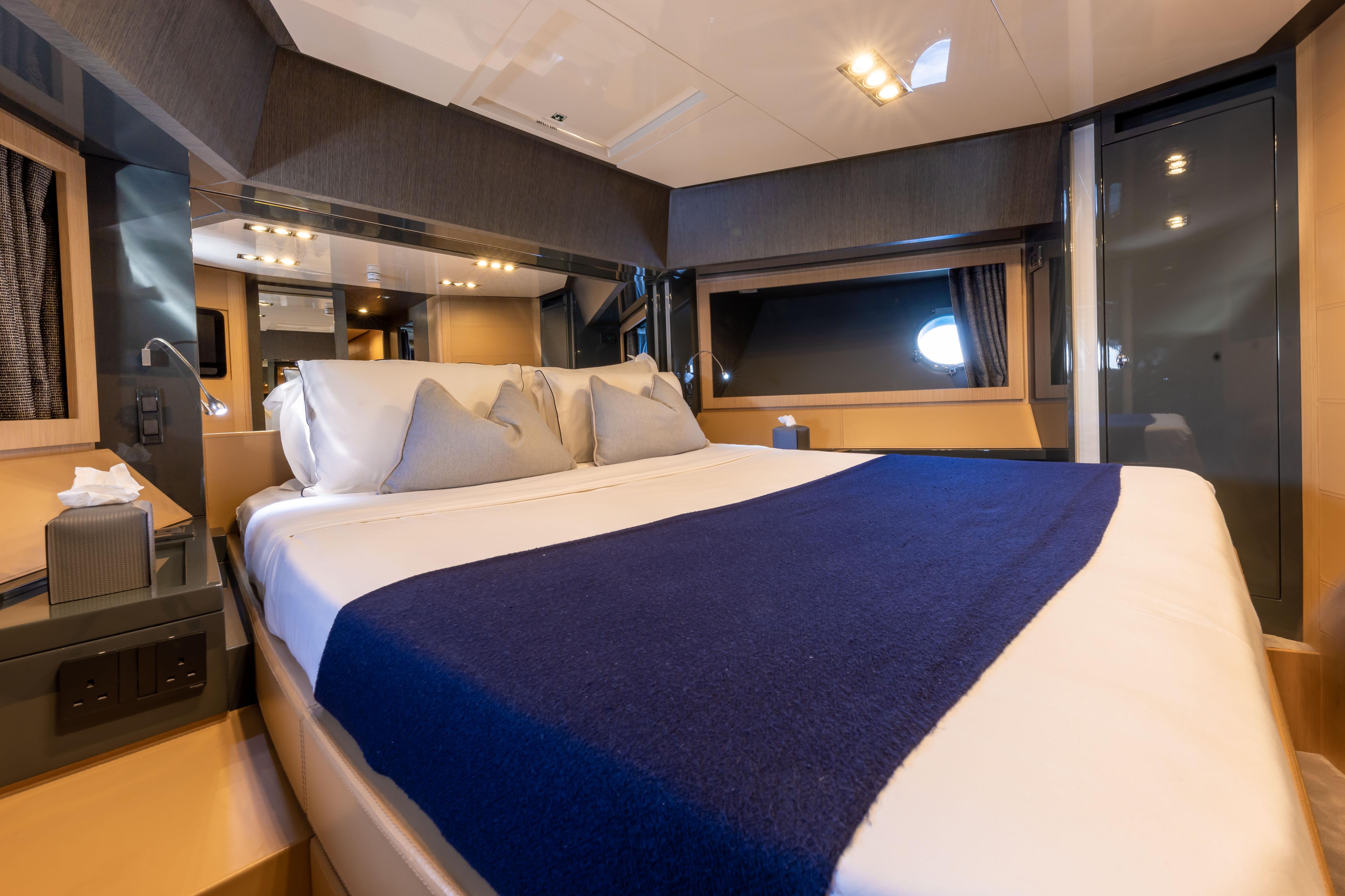 Silver Breeze Gallery Image 1