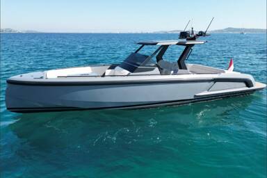 Port view of Vanquish 40 Sports Line at anchor in the French Riviera