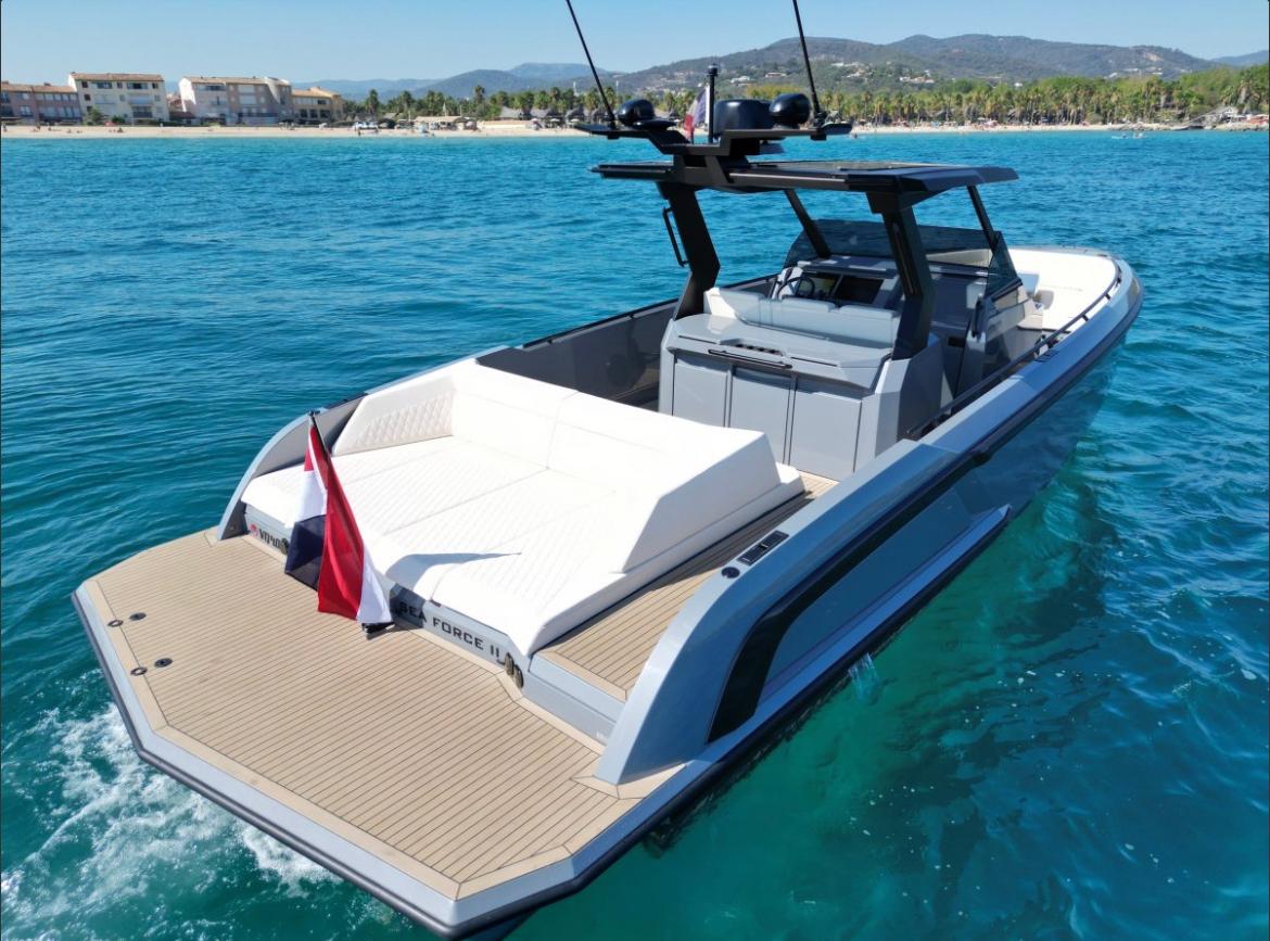 vanquish-40-sports-line-image-6