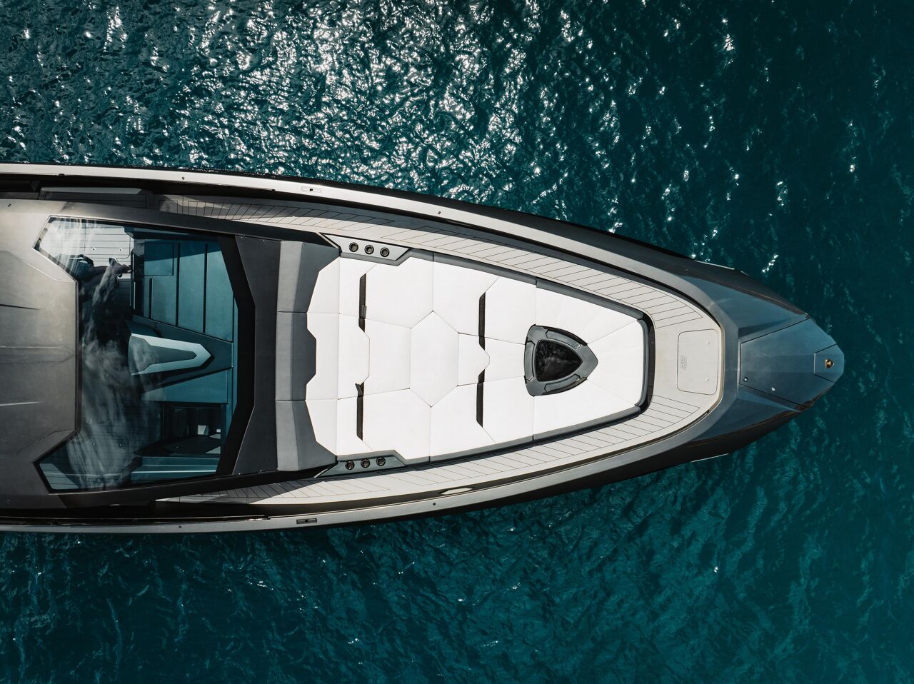 The bow and one of the lounging areas on Bluemoon's motor yacht Elite